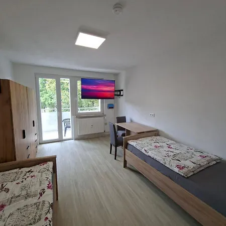 Basovic - Moderne 1-zimmer-wohnung In Apartment